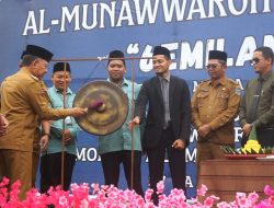 Pukul Gong, Wabup A. Khafidh Resmikan Al-Munawwaroh Fest 2026